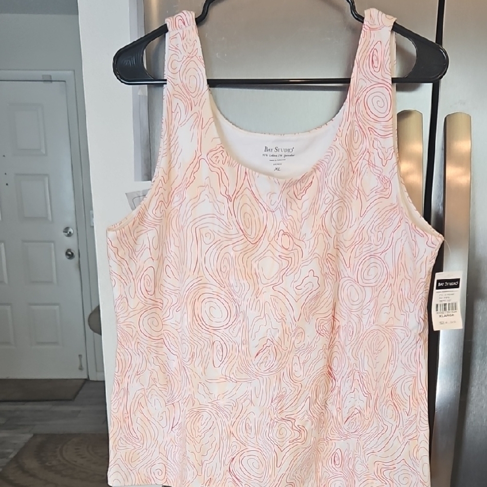 Bay Studio Women's Pink Tank Top